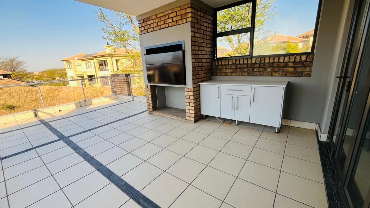 Photo of 3 Bedroom house to rent in Bankenveld Golf Estate, Witbank