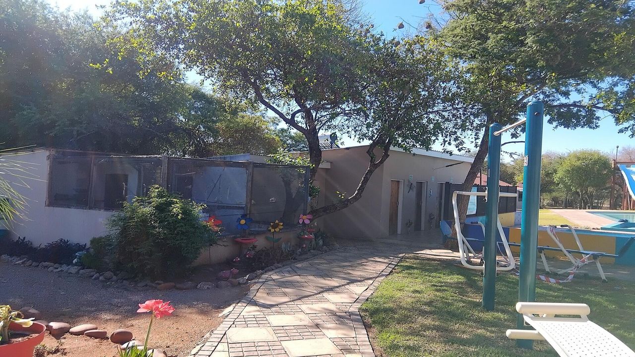 Photo 15 of 48
