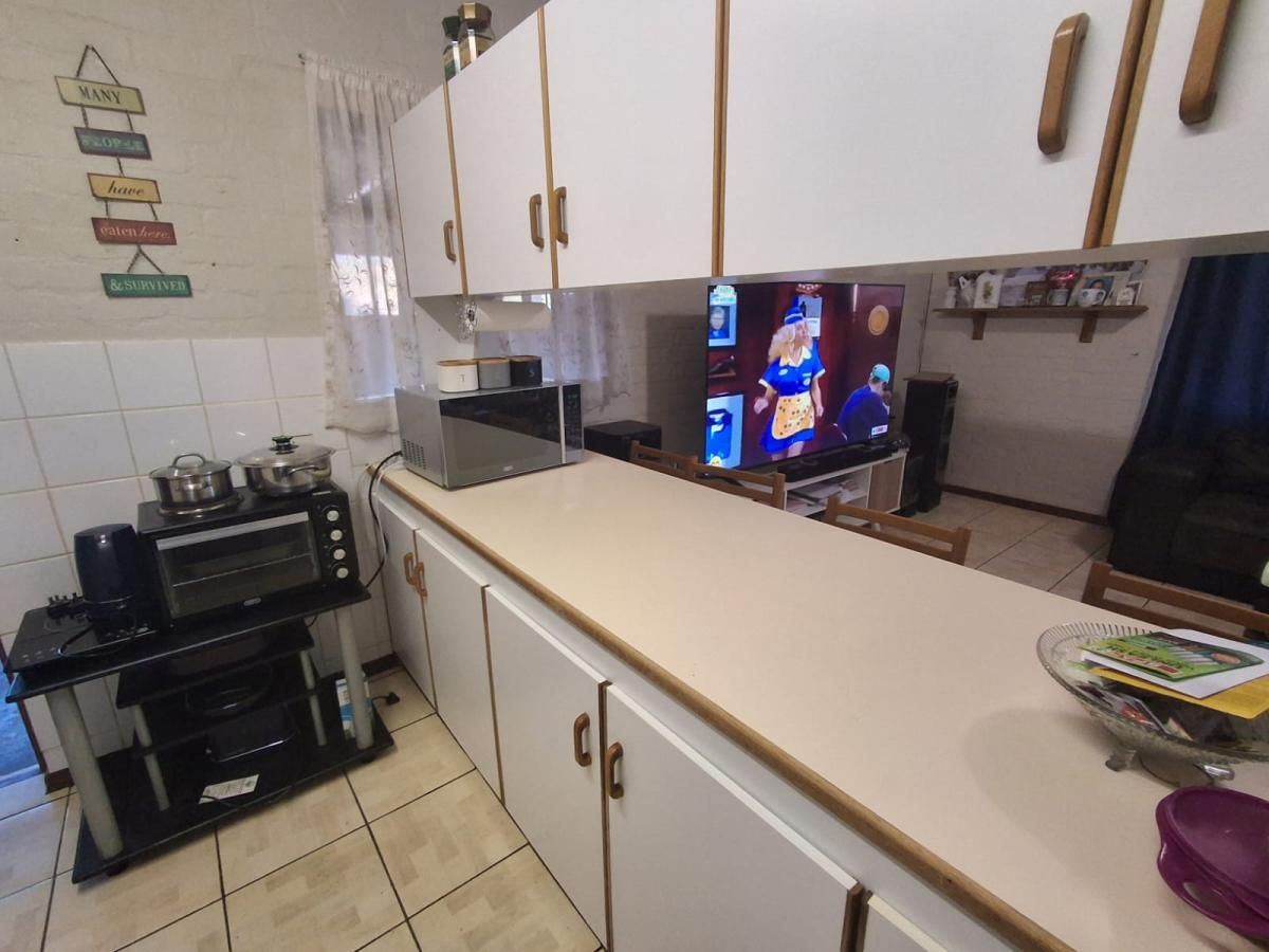 Photo 5 of 22