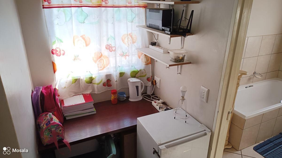 Photo 20 of 21