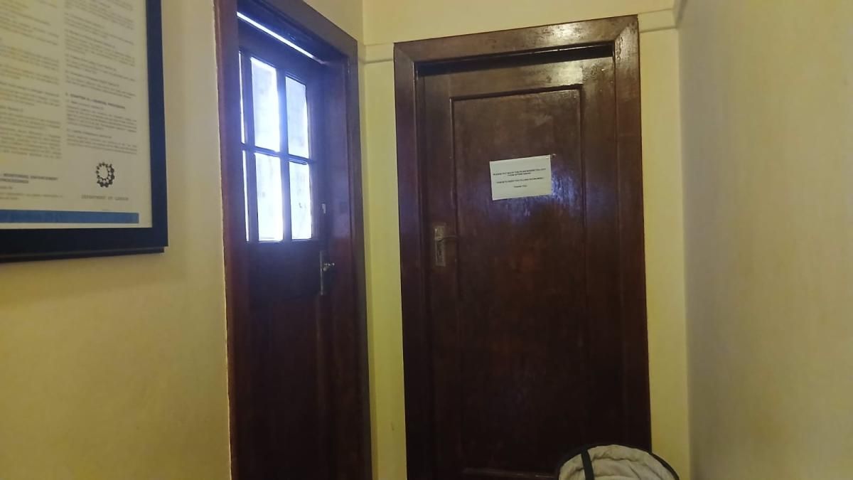 Photo 8 of 25