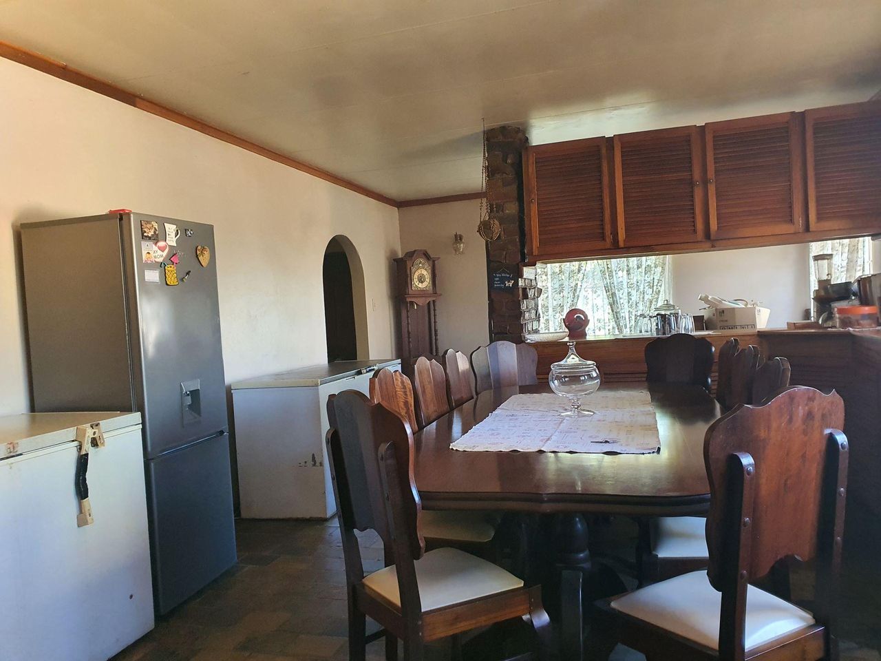 Photo 16 of 32