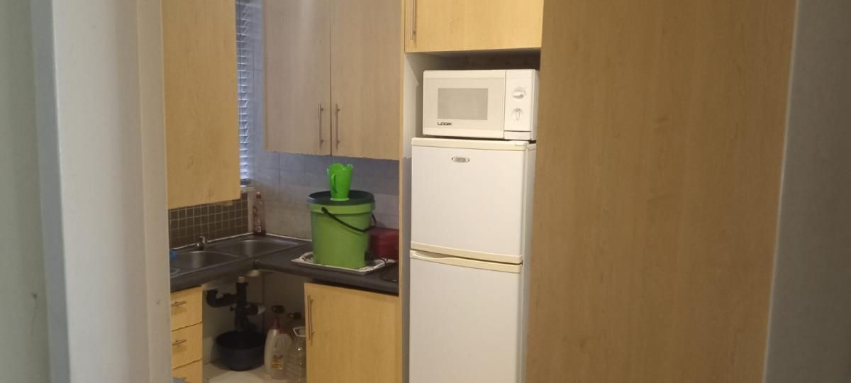 Photo 20 of 27