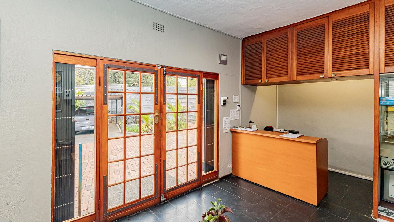 Photo 6 of 42