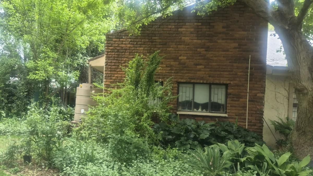 Photo 5 of 29