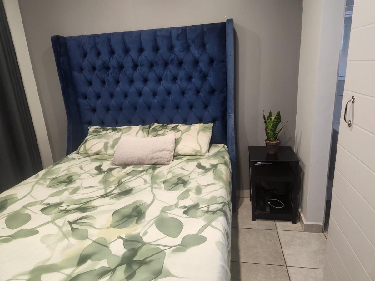 Photo 16 of 20