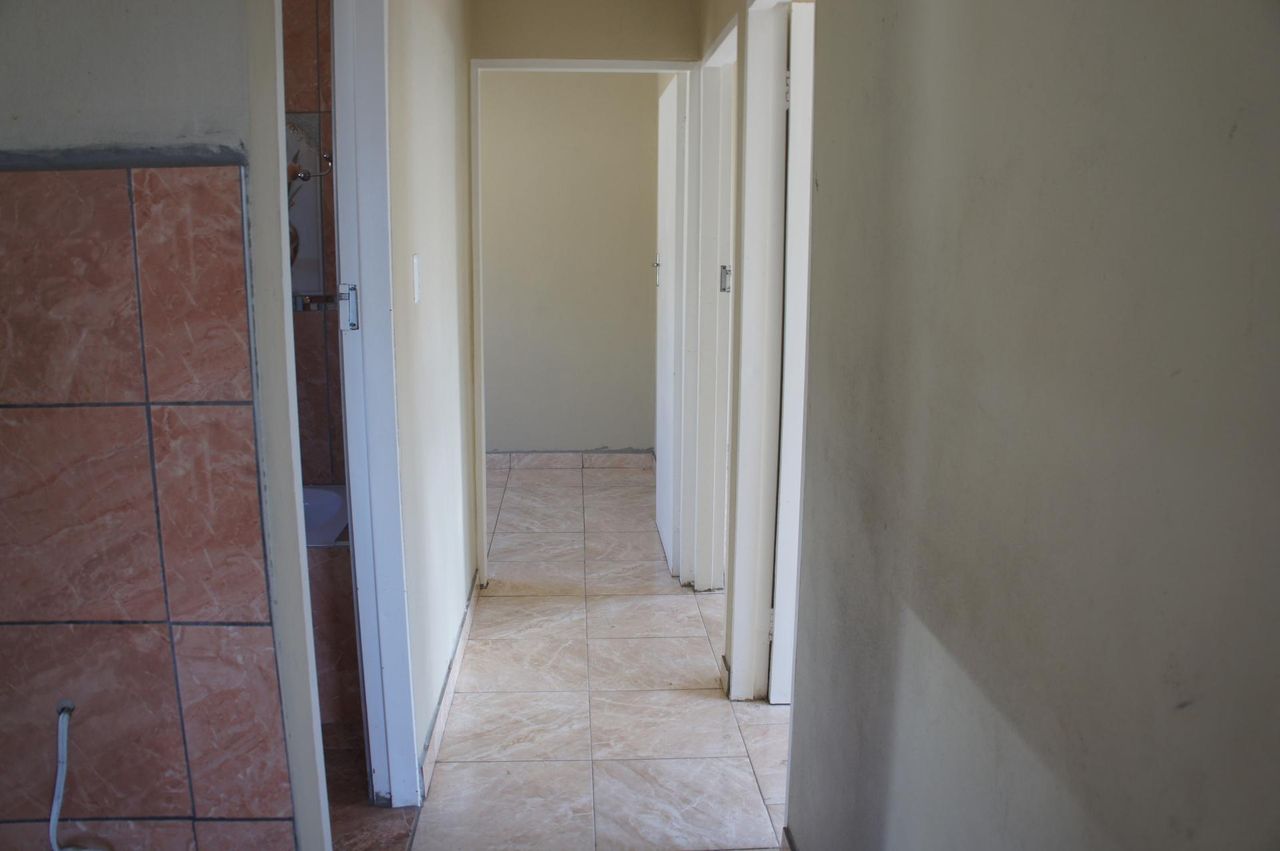 Photo 10 of 24