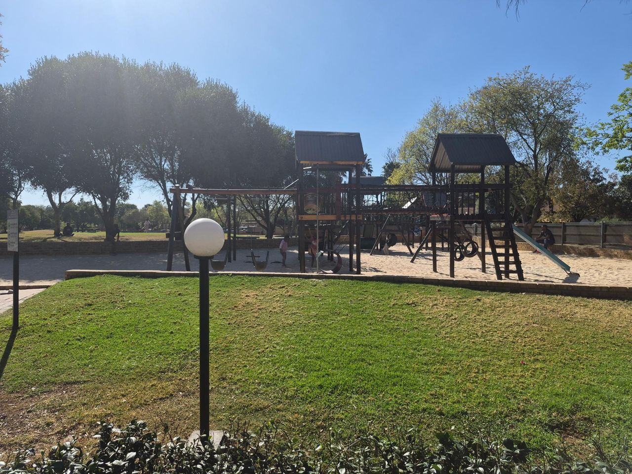 Photo 5 of 21