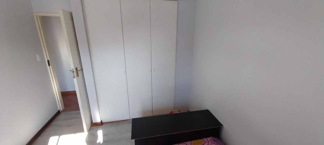 Photo 15 of 21