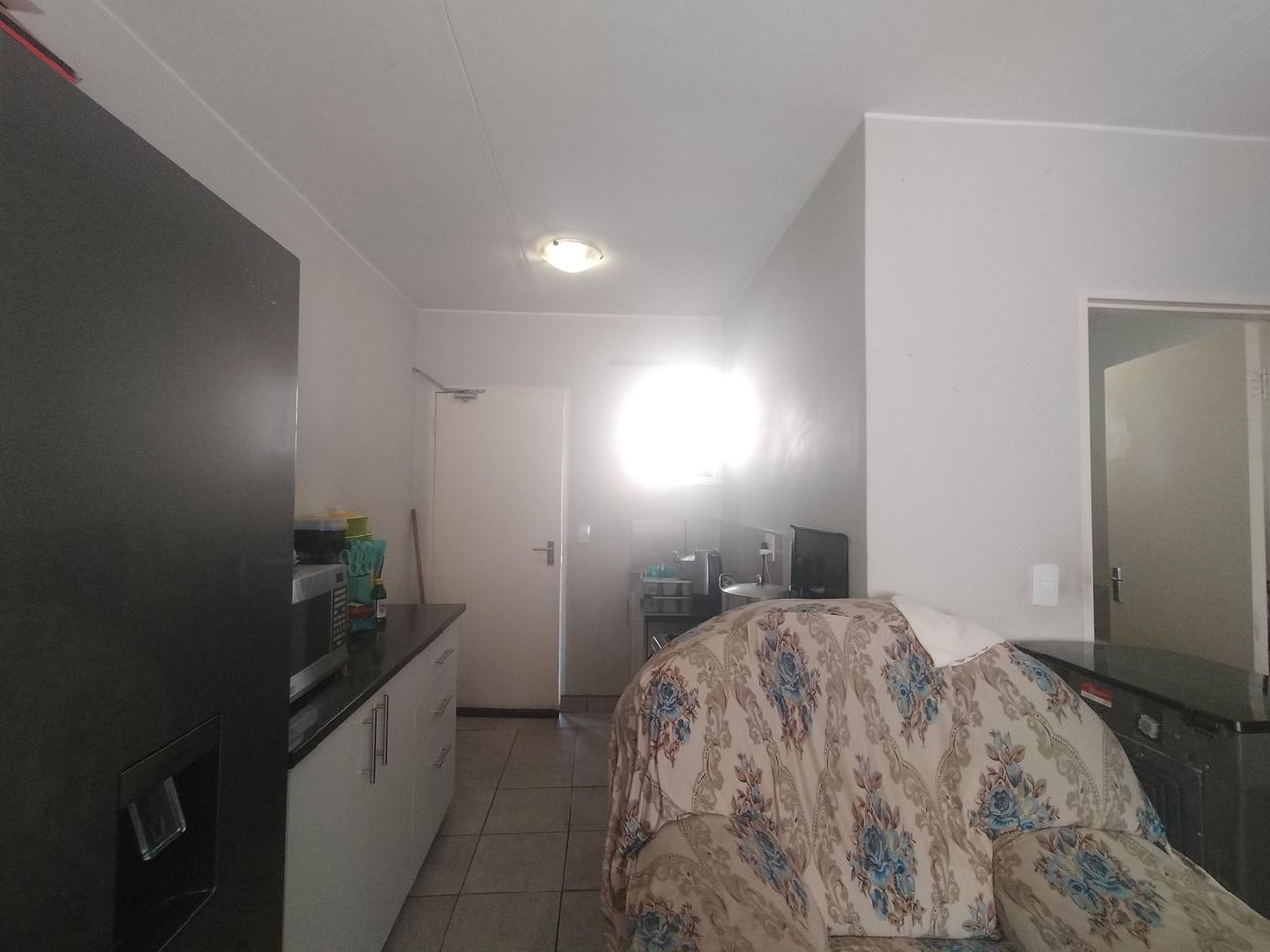 Photo 4 of 17