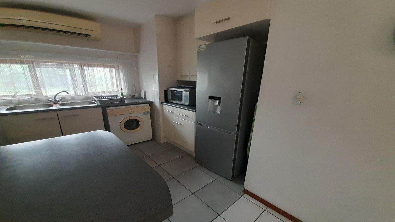 Photo 15 of 22