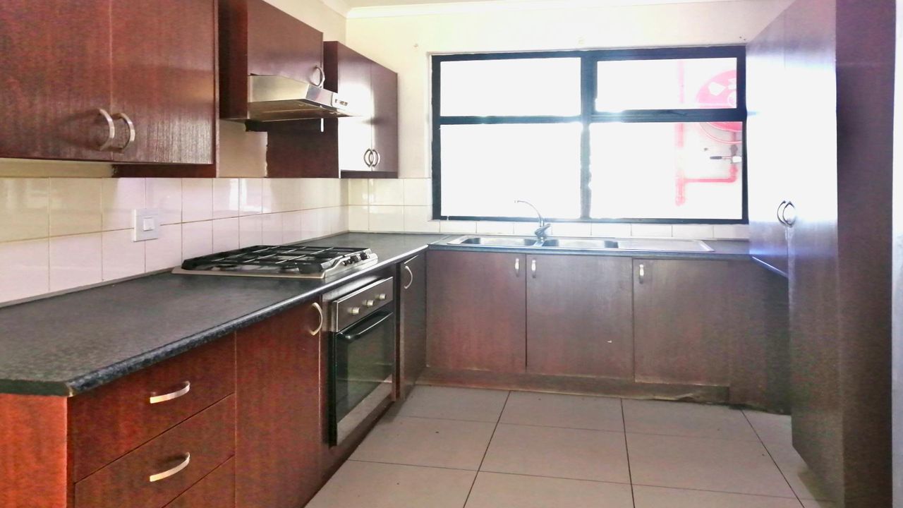 Photo 6 of 20