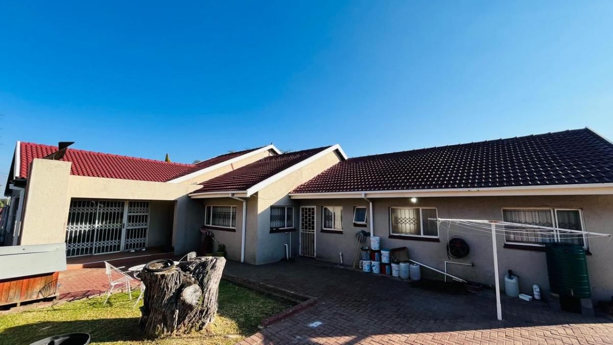 Photo of 4 Bedroom house to rent in Del Judor Ext 2, Witbank