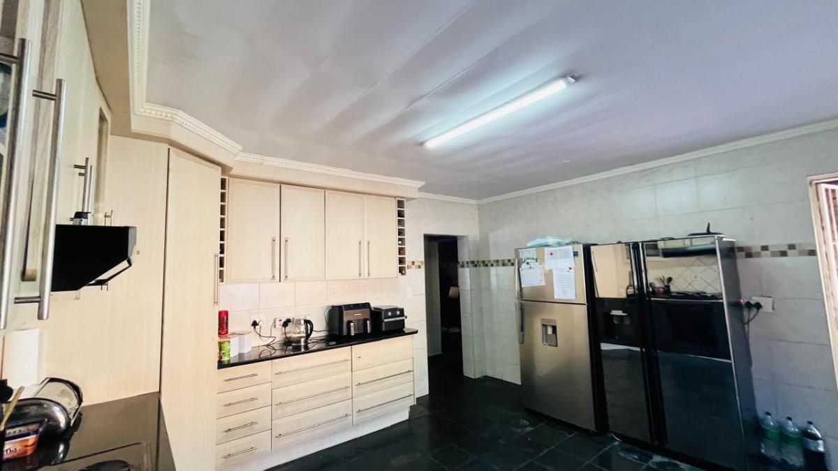 Photo of 4 Bedroom house for sale in Ben Fleur, Witbank