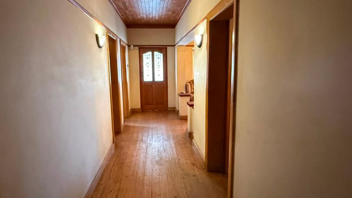 Photo of 6 Bedroom house for sale in George South