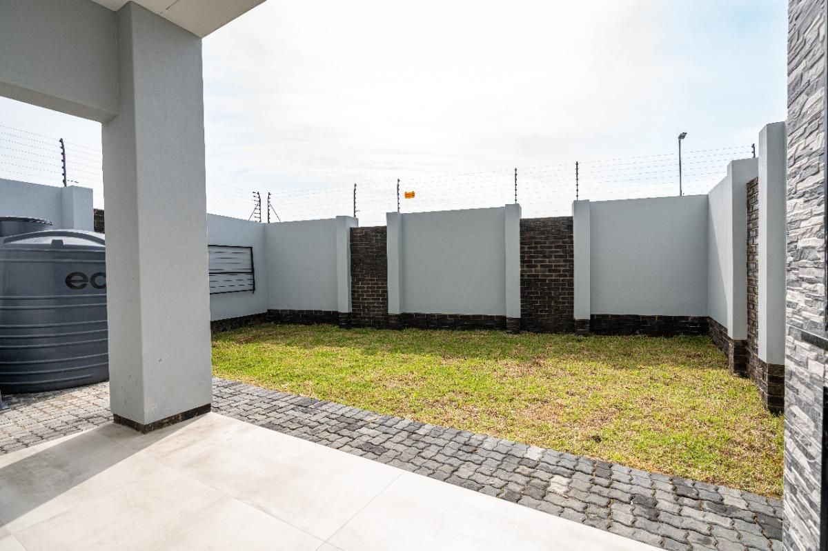 Photo of Duplex Townhouse - sectional to rent in Secunda