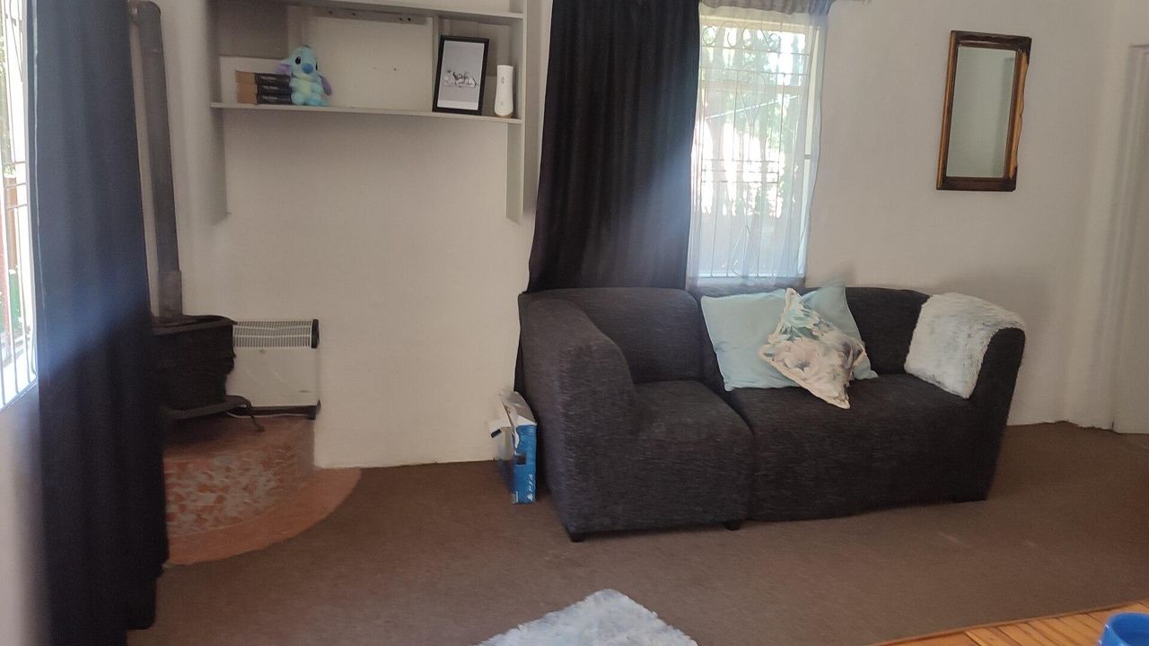 Photo 6 of 24