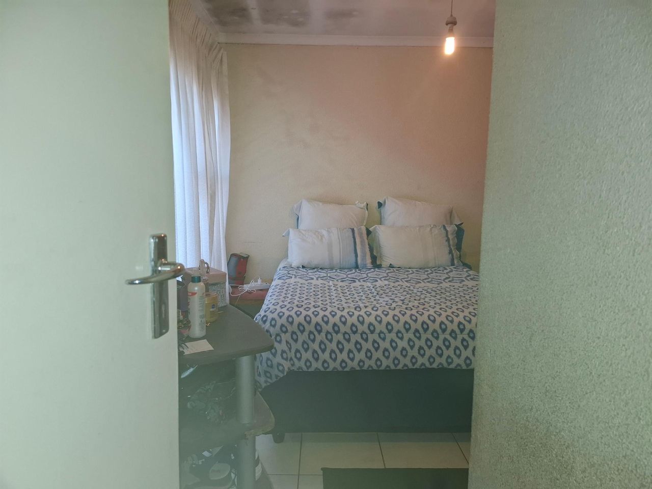 Photo 14 of 20