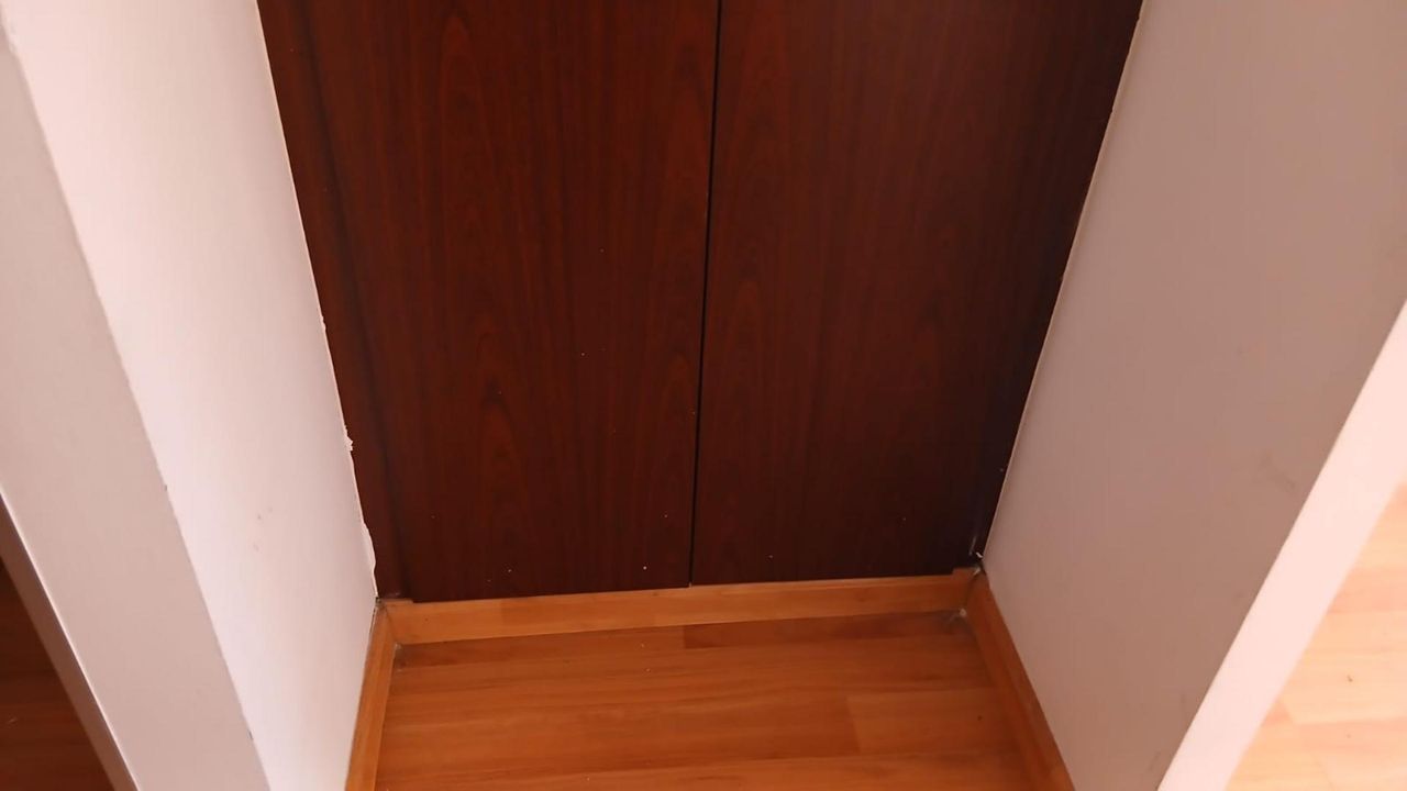 Photo 12 of 25