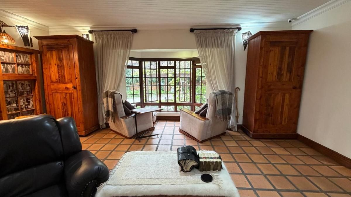 Photo of 7 Bedroom house for sale in Gholfsig, Middelburg
