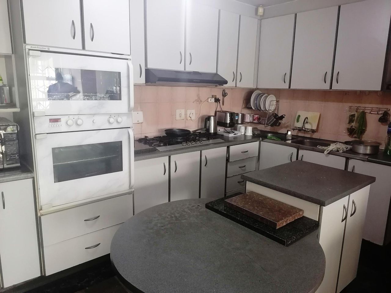 Photo 12 of 22