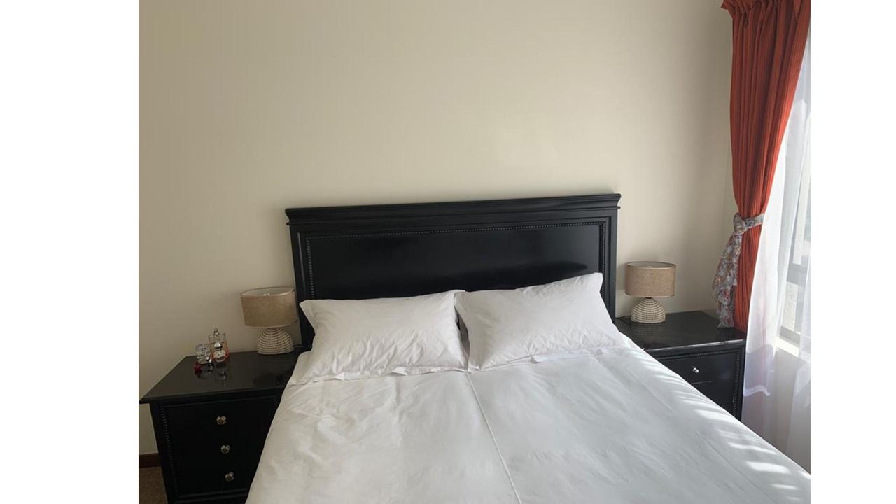 Photo 5 of 12