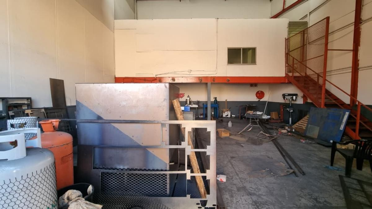 Photo 2 of 14