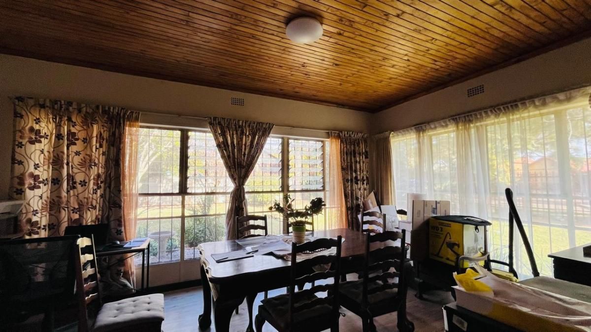 Photo of 3 Bedroom house for sale in Witbank Ext 8