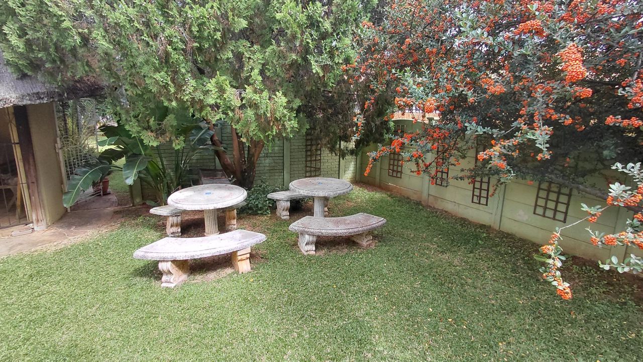 Photo 31 of 41