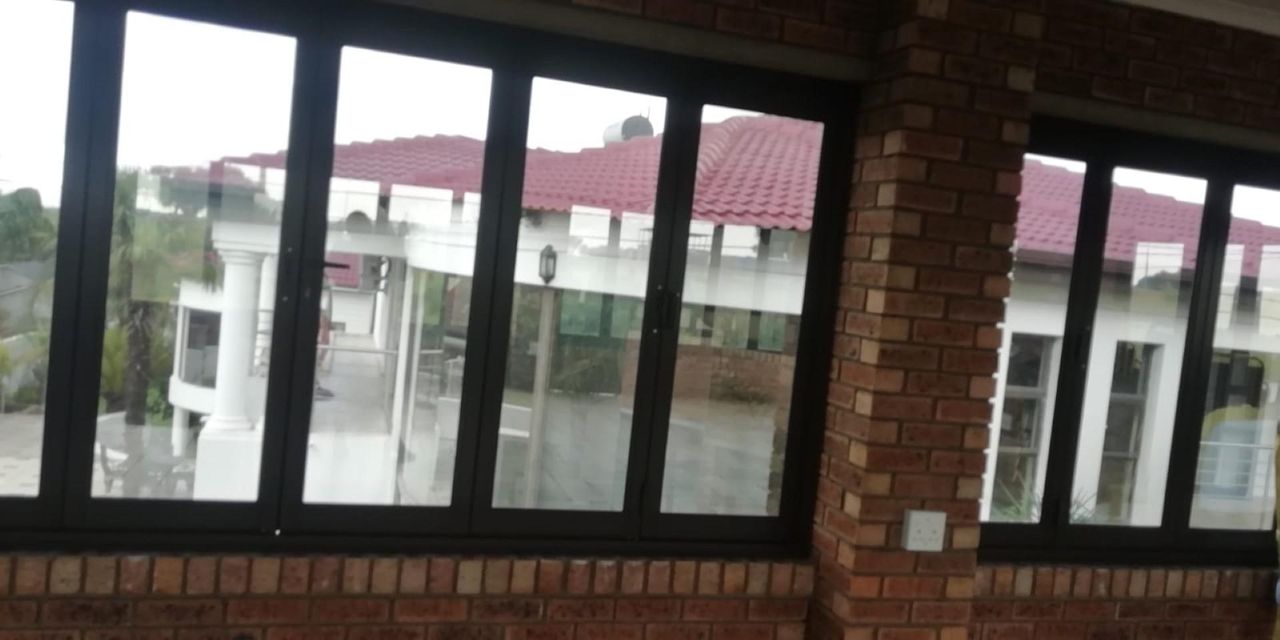 Photo 15 of 67