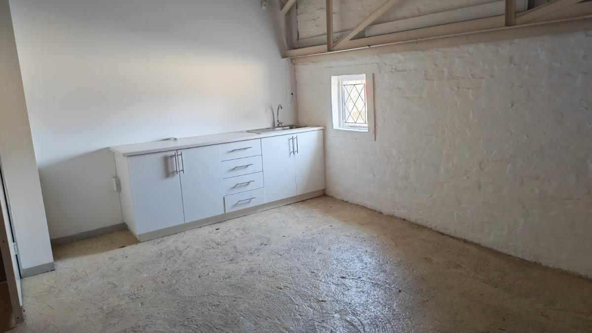 Photo of Offices to let in Pinetown Central