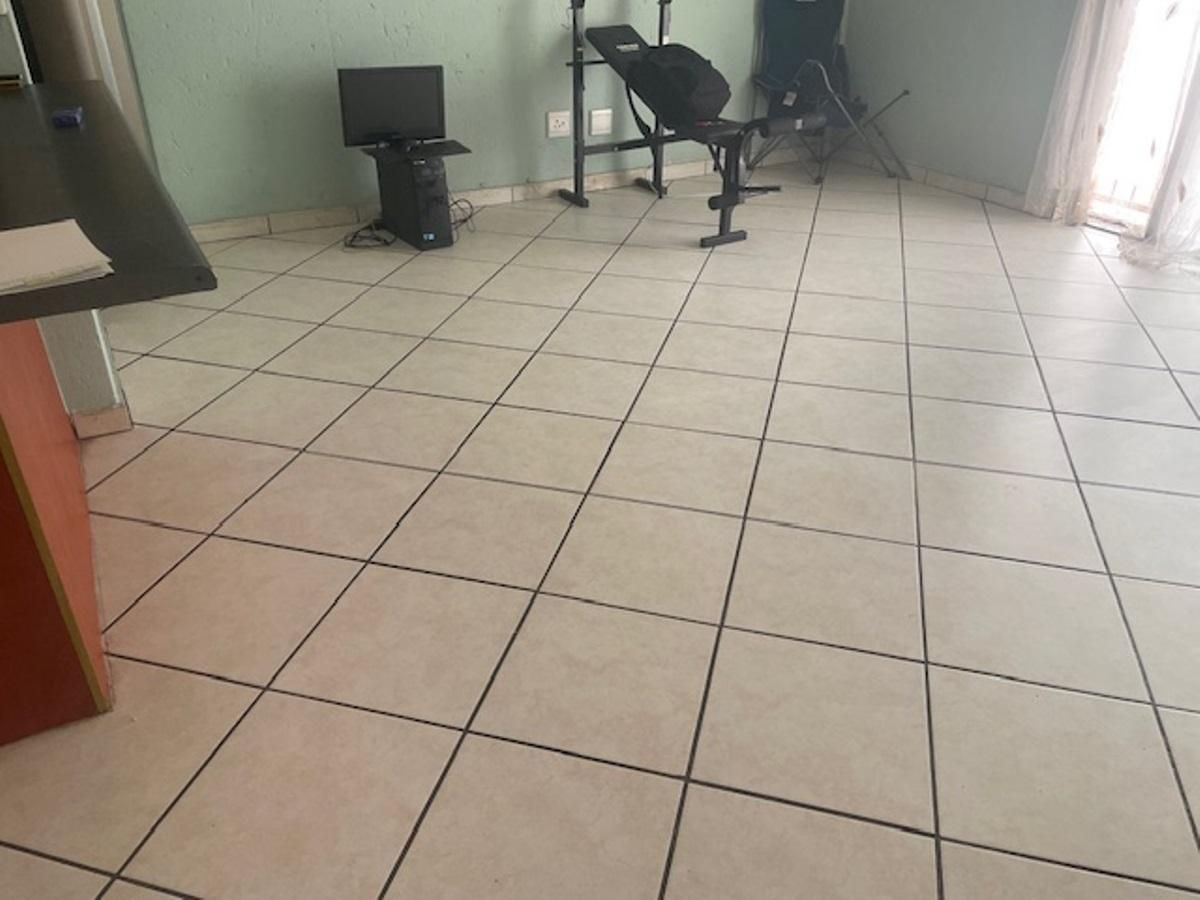 Photo 6 of 21