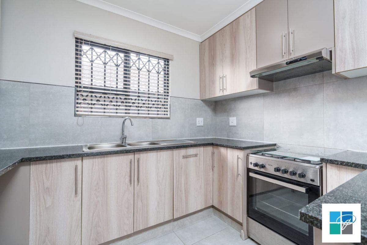 Photo of 2 Bedroom house to rent in Secunda