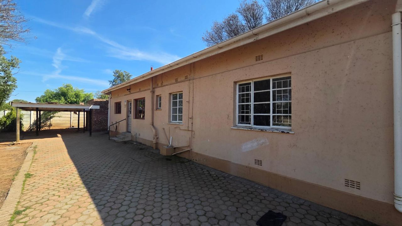 3 Bedroom house to rent in West Bank, Oudtshoorn
