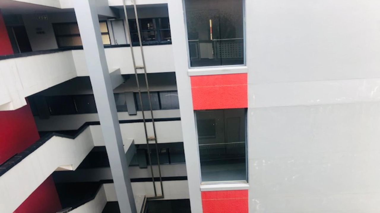 Photo 20 of 21