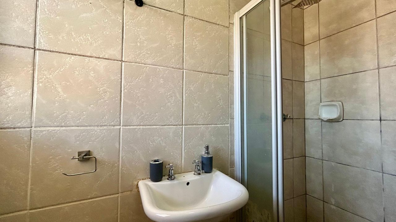 Photo of 3 Bedroom house sold in The Orchards, Akasia