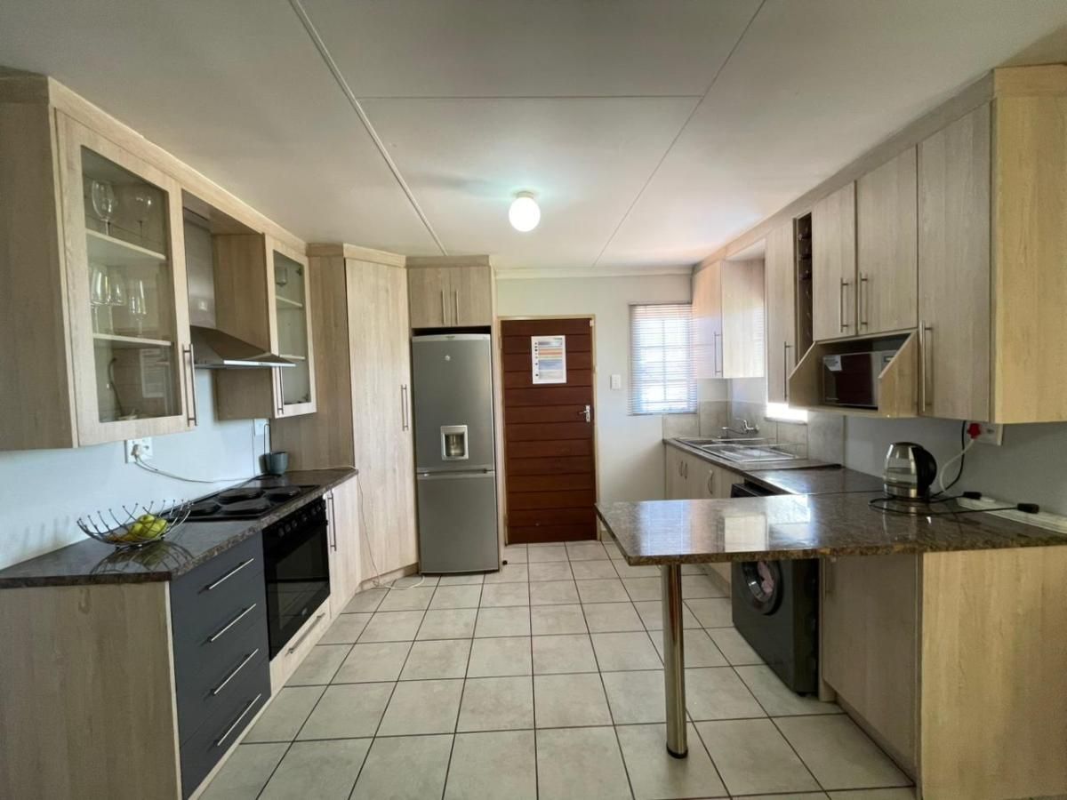 Photo of 3 Bedroom house for sale in Sky City, Alberton