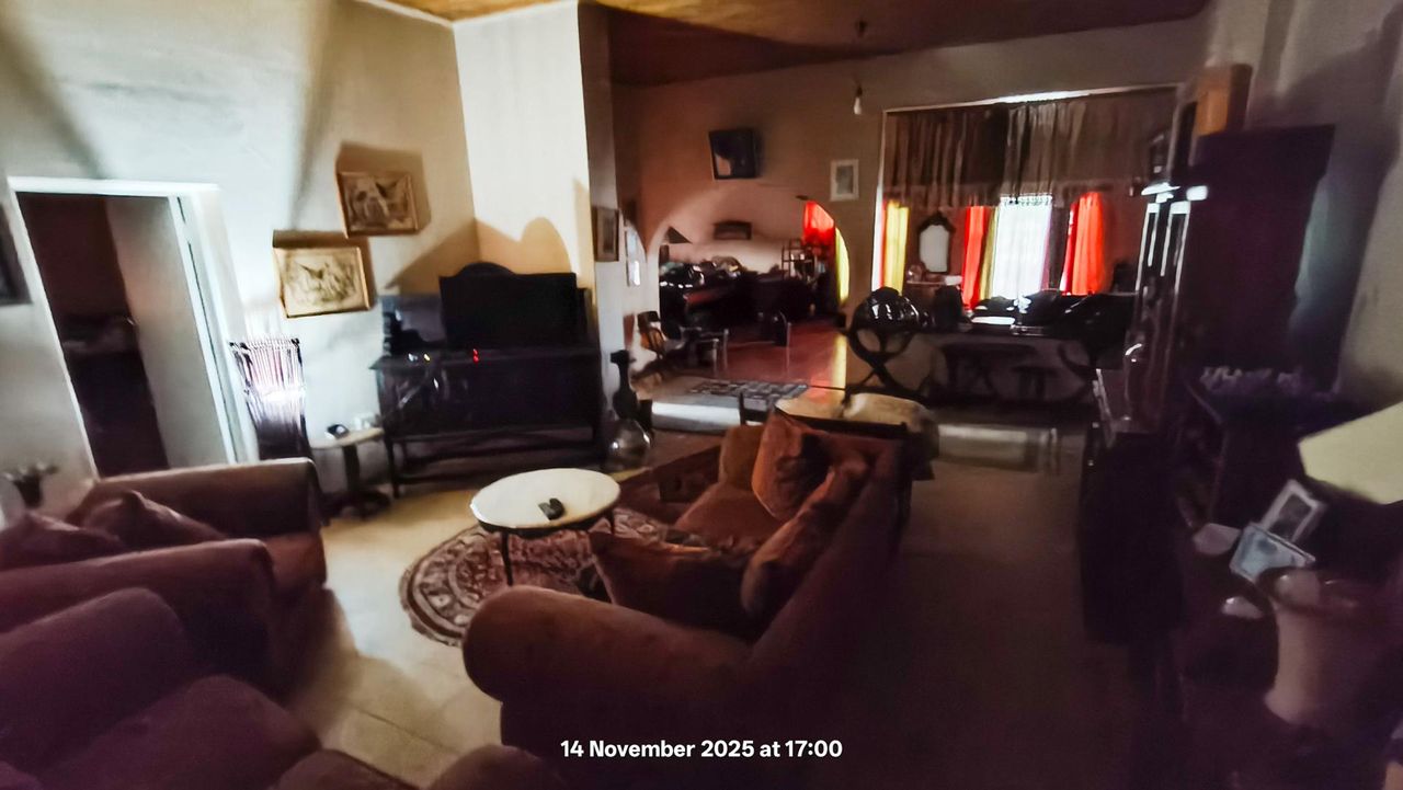 Photo 3 of 36