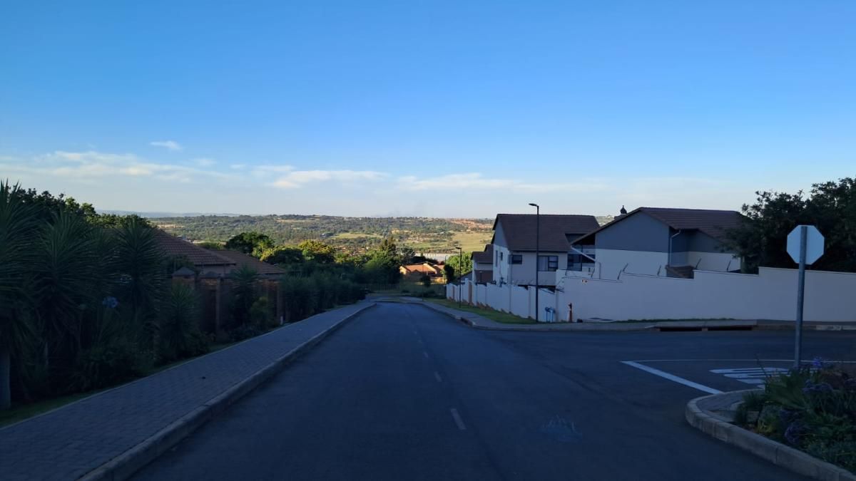 Photo 26 of 33