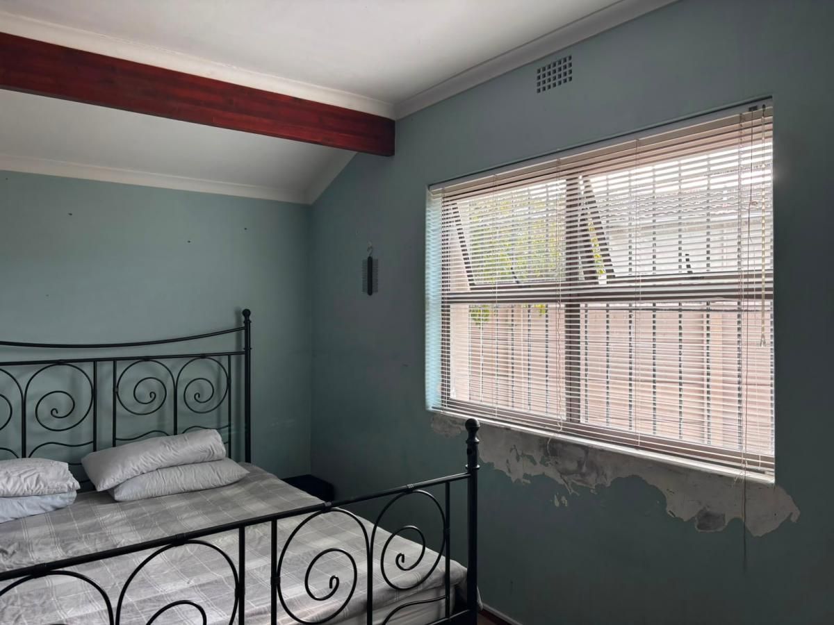 Photo of 2 Bedroom semi-detached cottage for sale in Edgemead, Goodwood