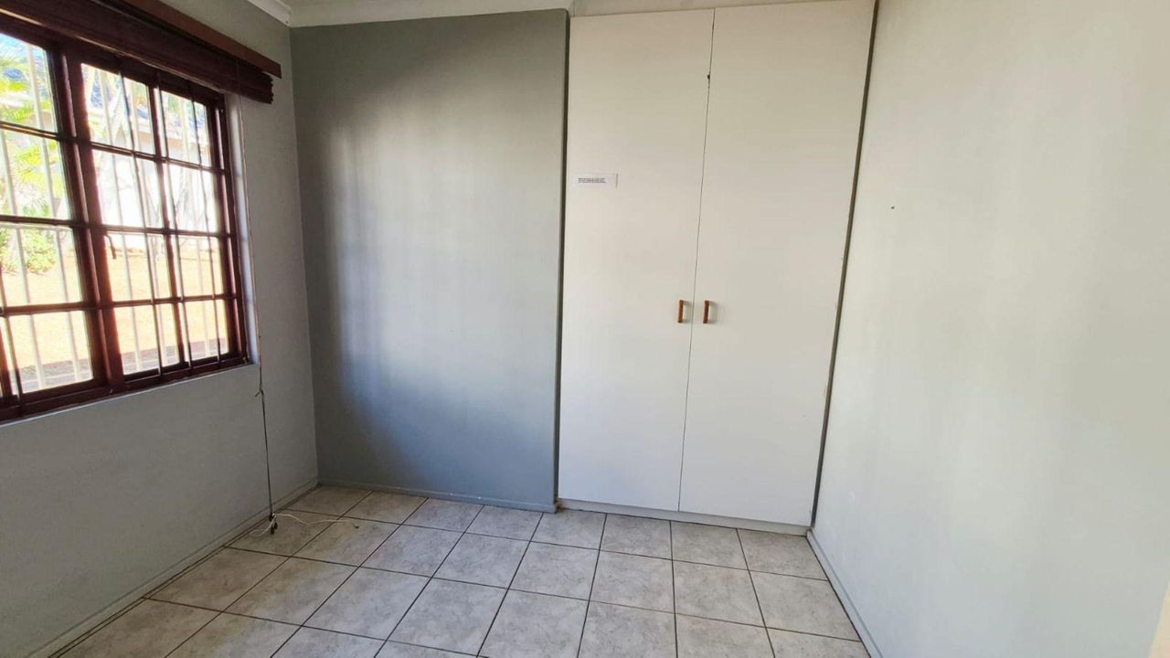 3 Bedroom townhouse - sectional for sale in Sunningdale, Umhlanga