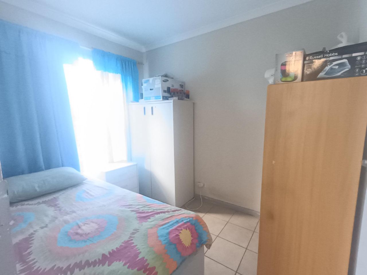 Photo 16 of 23
