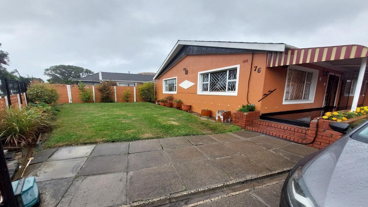 Photo of 3 Bedroom house for sale in Pinati, Cape Town