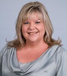 Niki Bowes