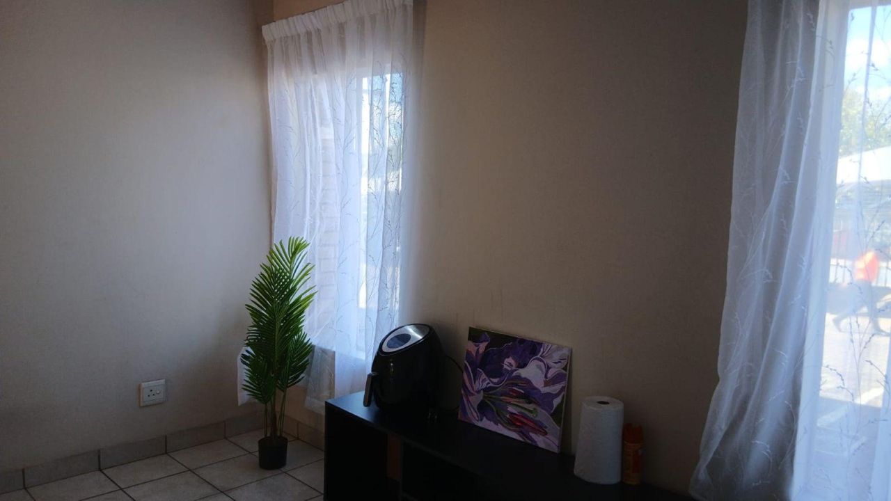 Photo 20 of 29