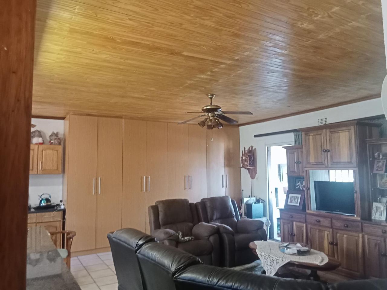 Photo 2 of 12