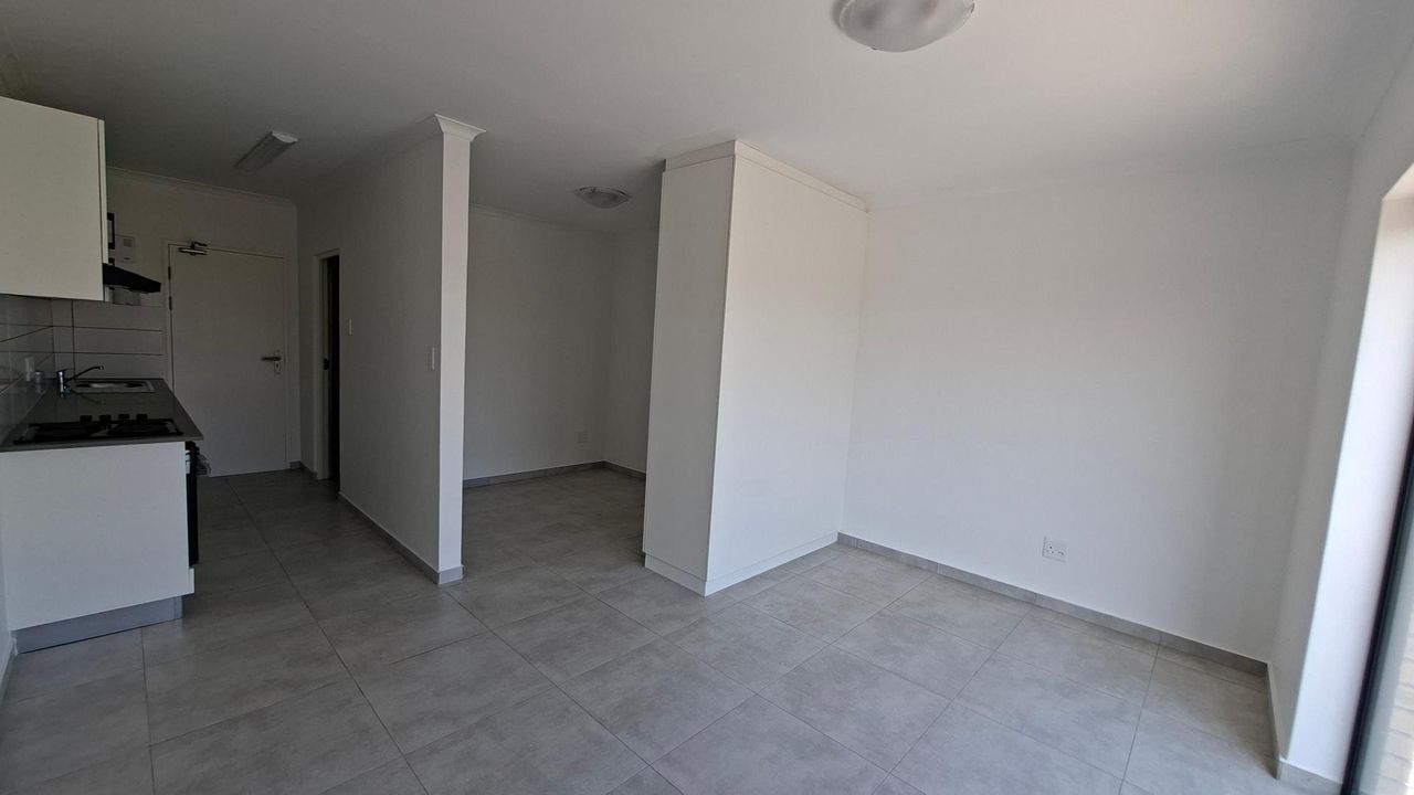 Photo 5 of 15