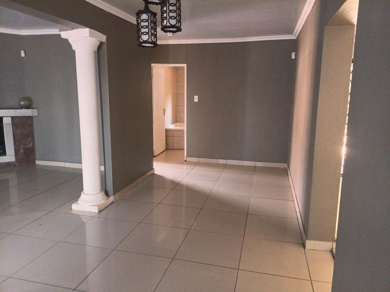 Photo 6 of 30