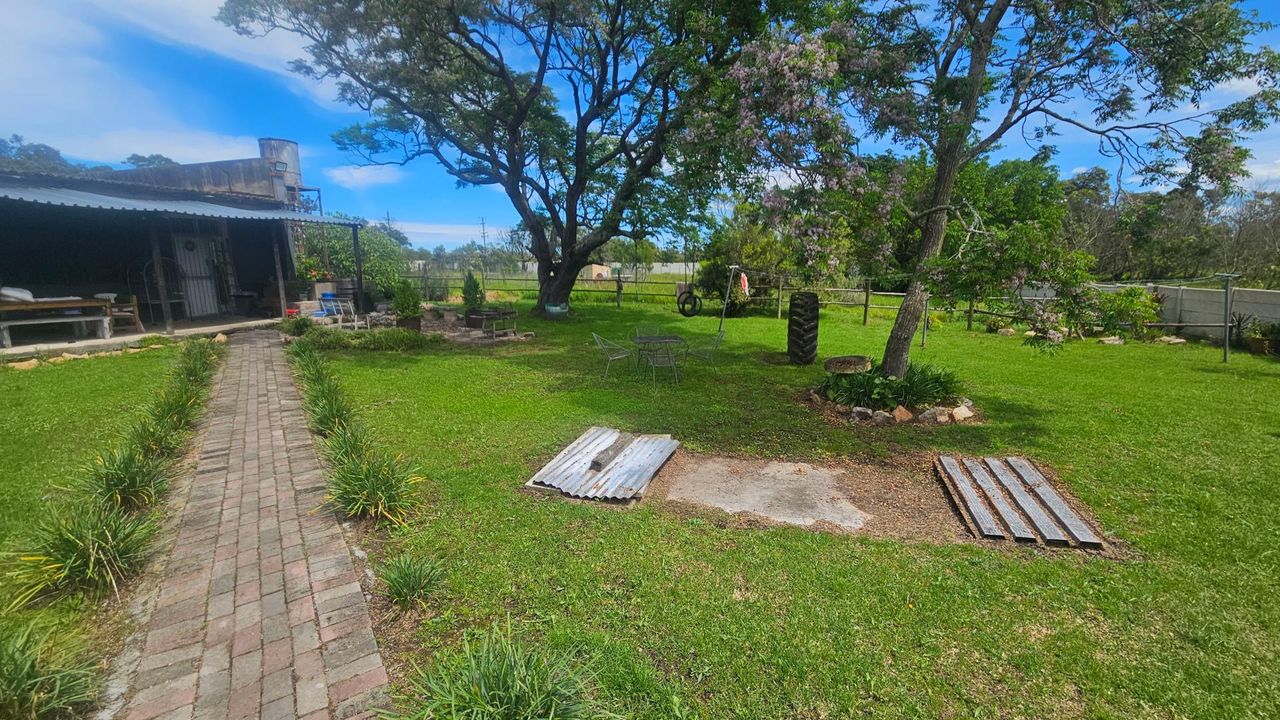 Photo 34 of 36