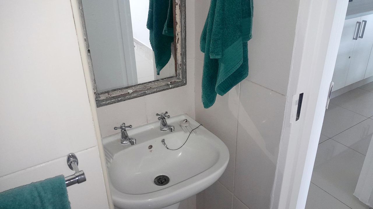 Photo 16 of 20